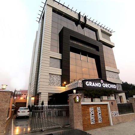 Hotel Grand Orchid Haridwar Bagian luar foto