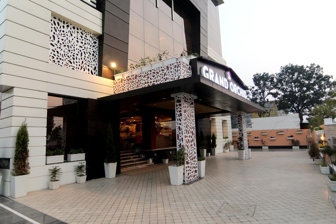 Hotel Grand Orchid Haridwar Bagian luar foto